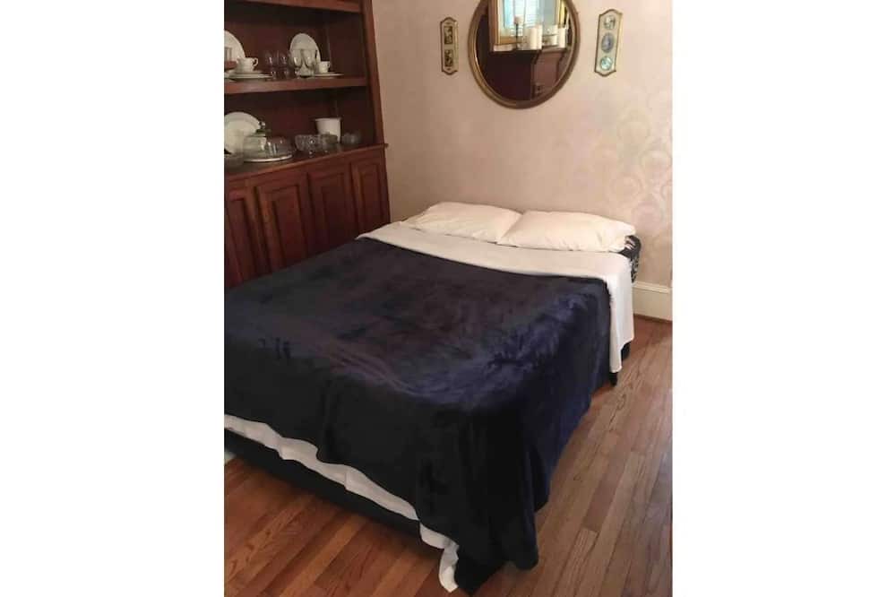 Photo of Bedroom in New Castle