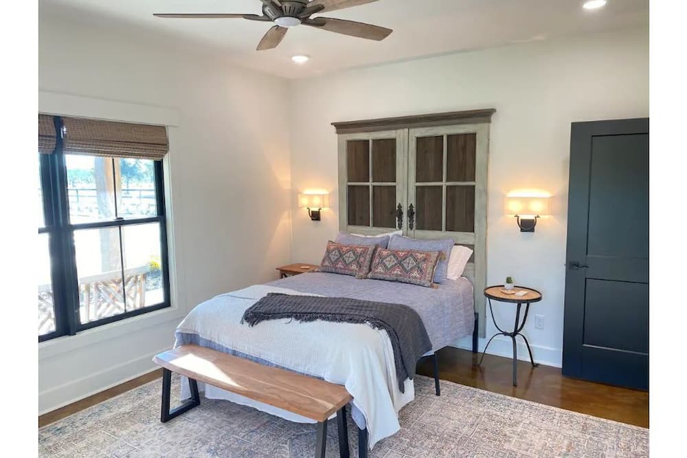 Photo of Bedroom in Atkinson