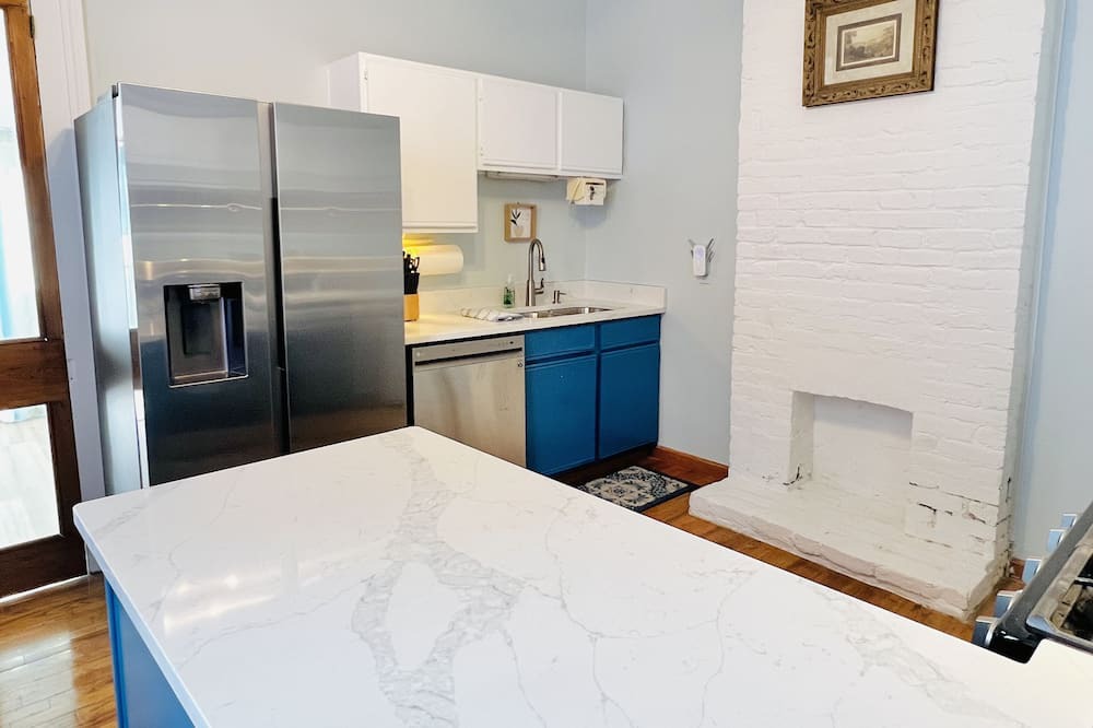 Photo of Kitchen in Algiers Point