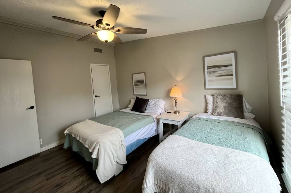 Photo of Bedroom in Blue Mountain