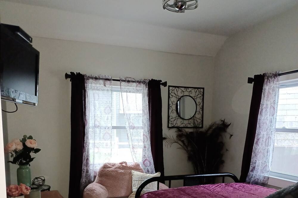 Photo of Bedroom in Baldwin