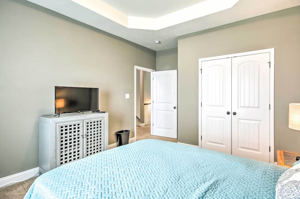 Photo of Bedroom in Grovetown