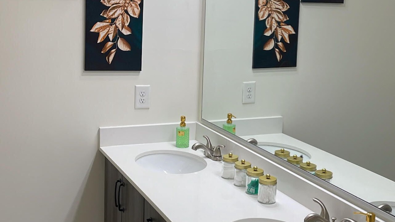 Photo of Bathroom in Mableton