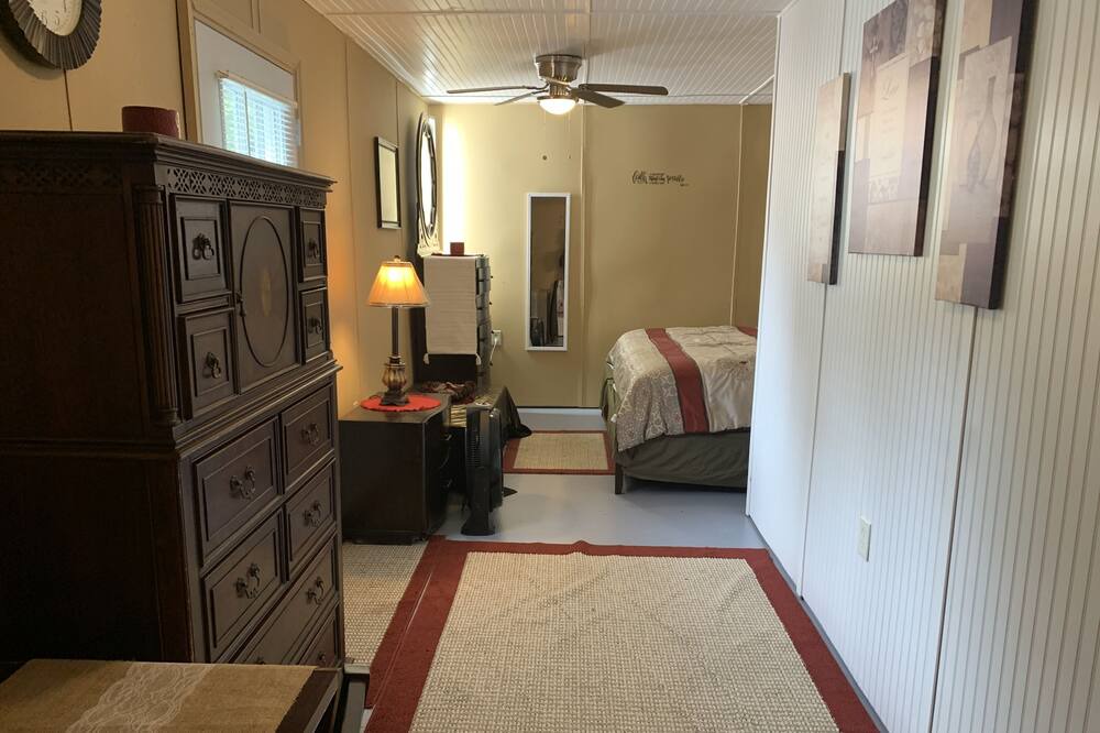 Photo of Bedroom in Graham
