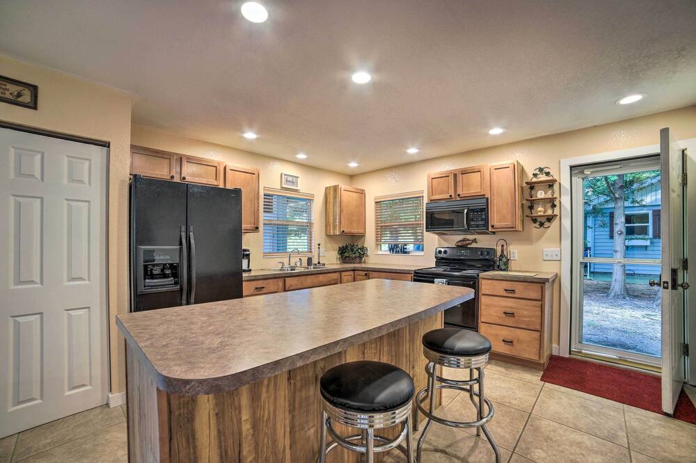 Photo of Kitchen in Mecosta