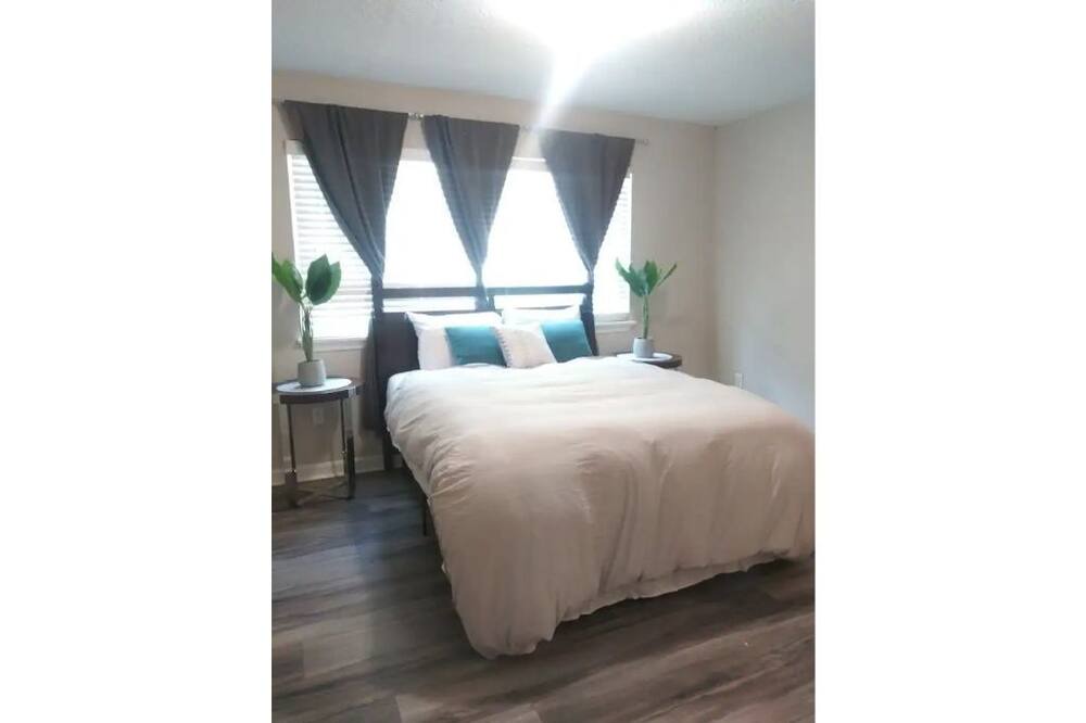 Photo of Bedroom in Greater Valley Brook