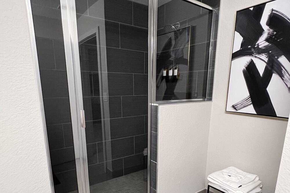 Photo of Bathroom in Daytona Beach