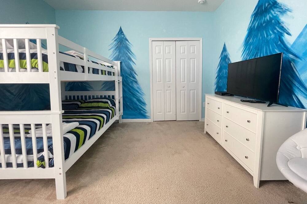 Photo of Bedroom in Loughman