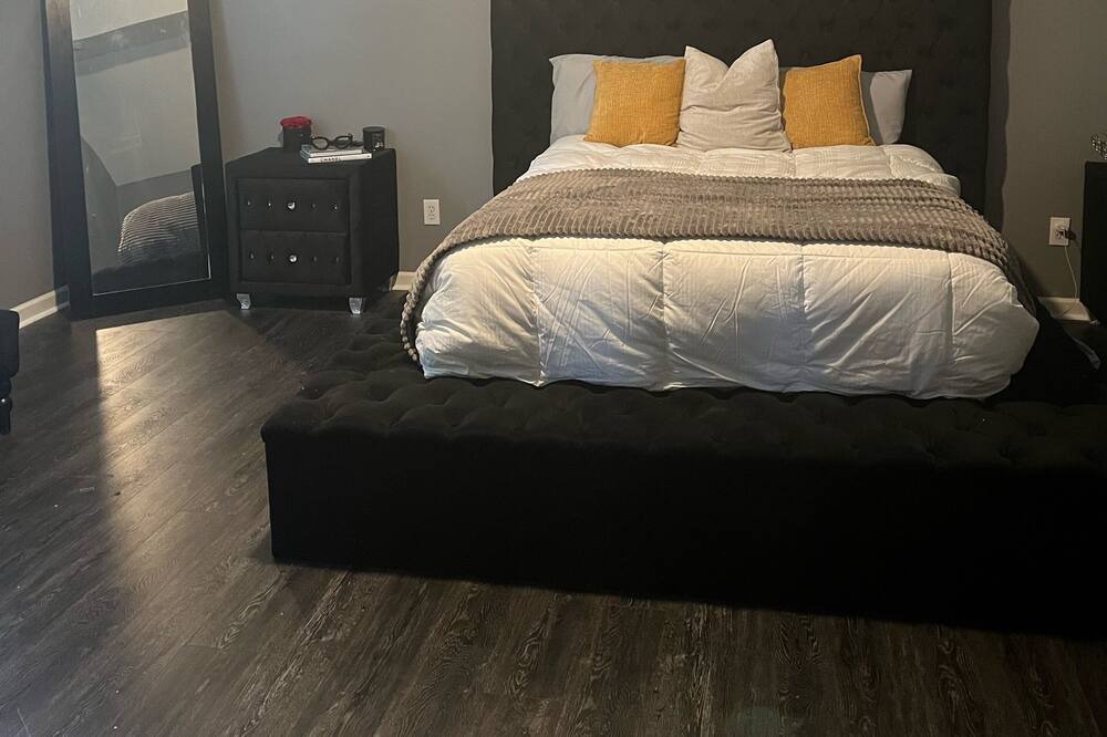 Photo of Bedroom in Ellenwood