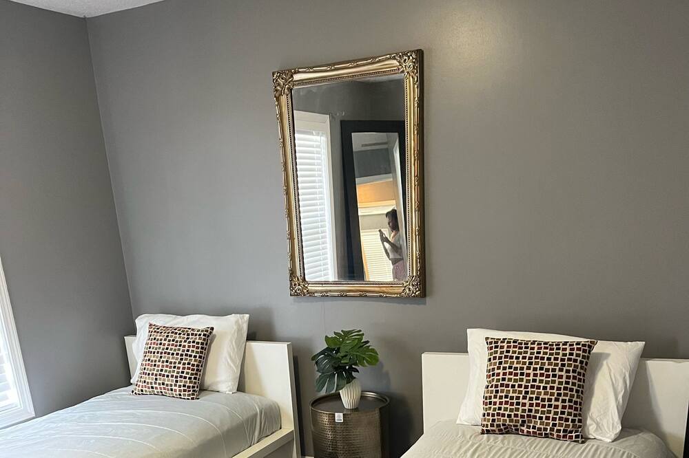 Photo of Bedroom in Ellenwood