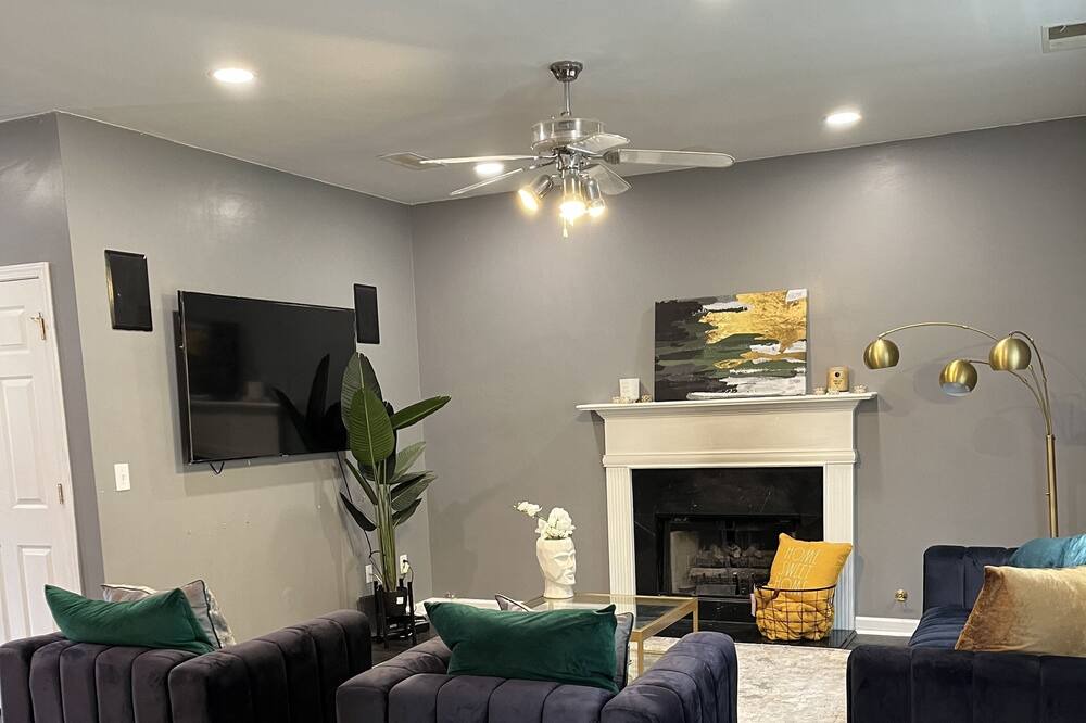Photo of Livingroom in Ellenwood