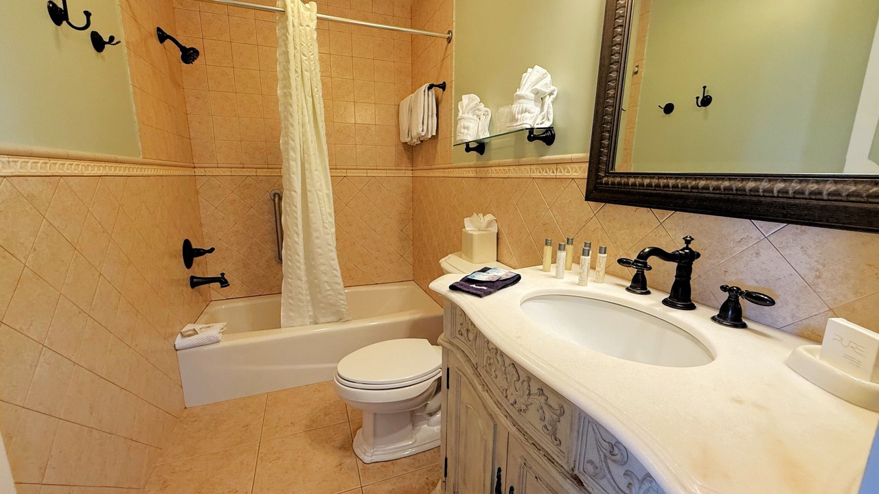 Photo of Bathroom in Old Town