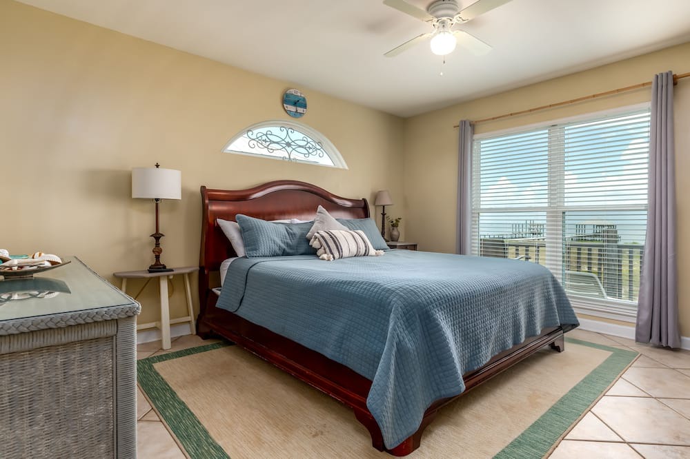Photo of Bedroom in Dauphin Island