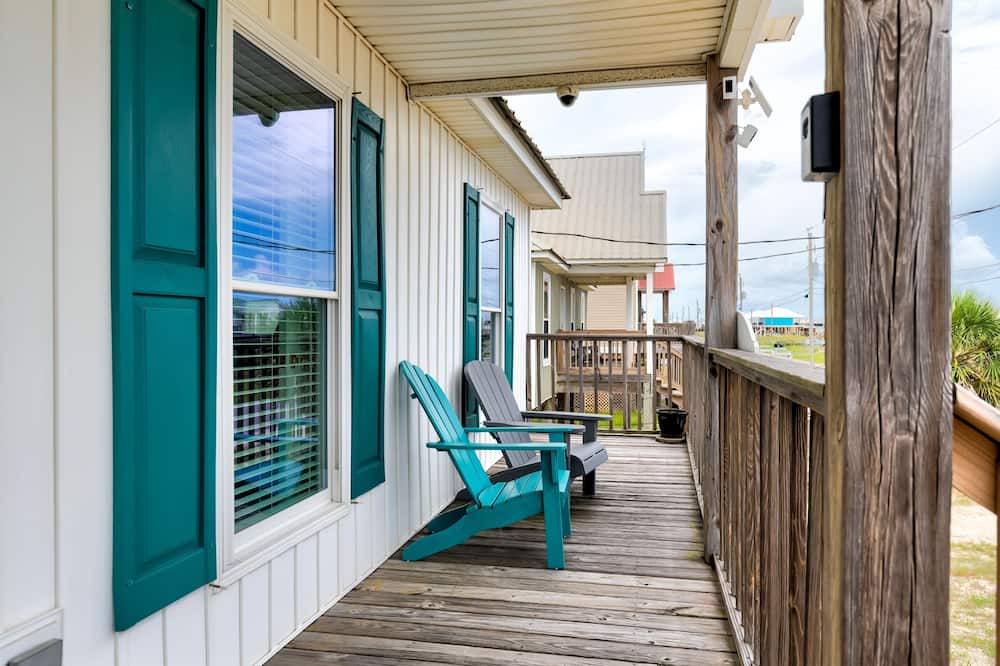 Photo of Patio Balcony in Dauphin Island