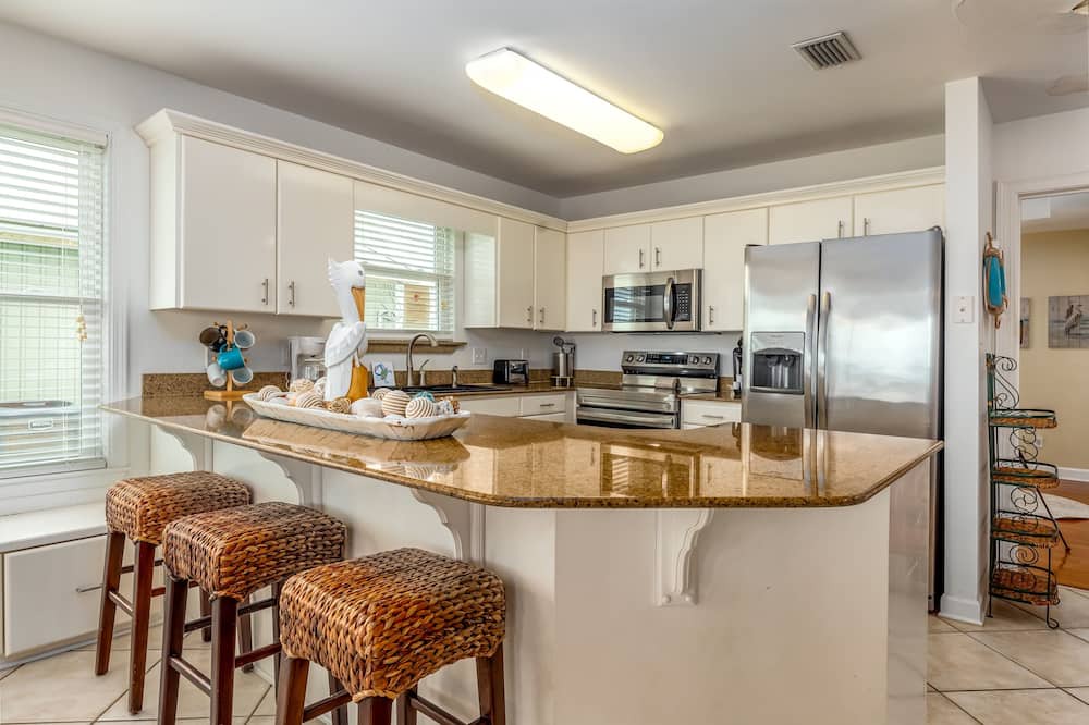Photo of Kitchen in Dauphin Island