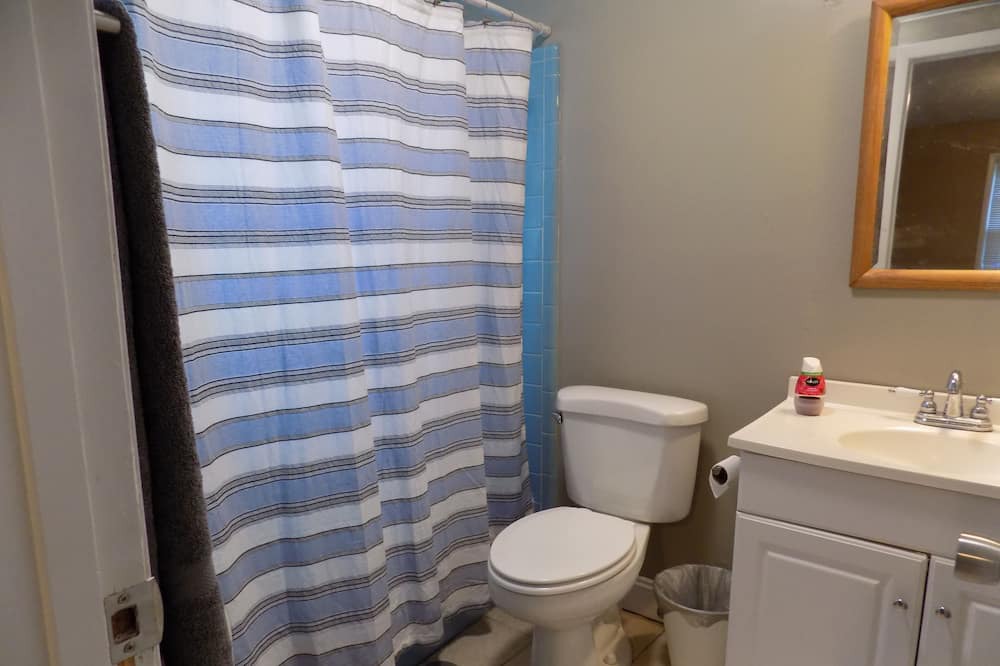 Photo of Bathroom in Perry