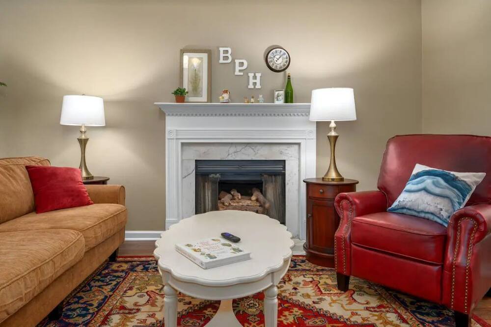 Photo of Livingroom in Calera