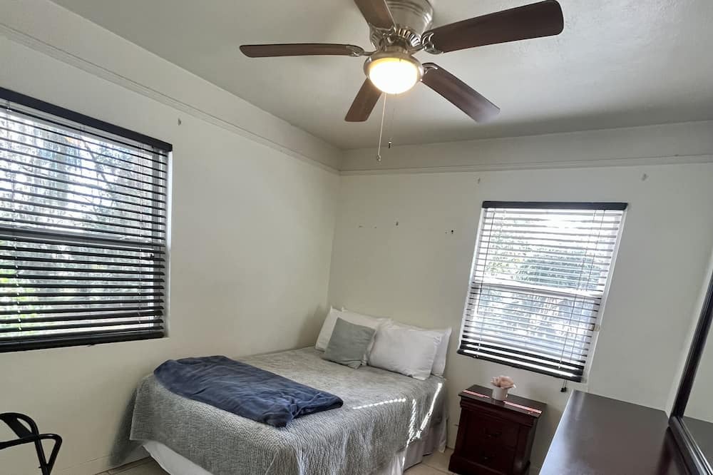 Photo of Bedroom in Palatka