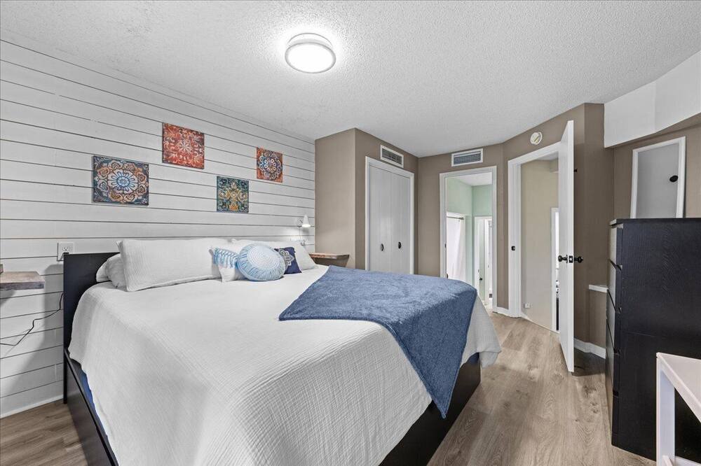 Photo of Bedroom in Middleburg