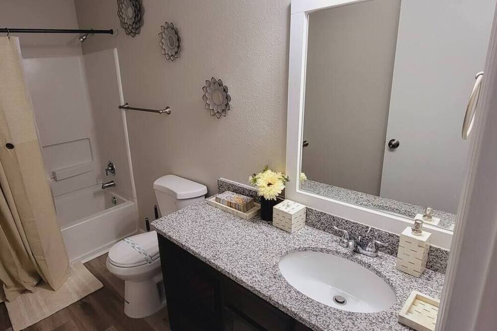 Photo of Bathroom in Meridianville