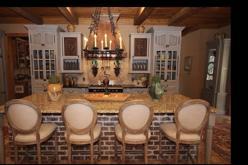 Photo of Kitchen in Moss