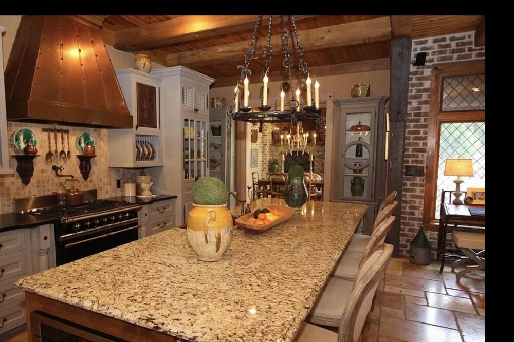Photo of Kitchen in Moss