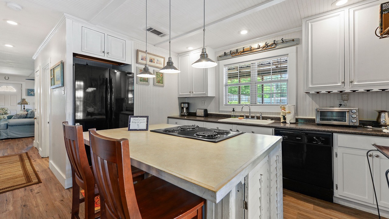 Photo of Kitchen in Waveland