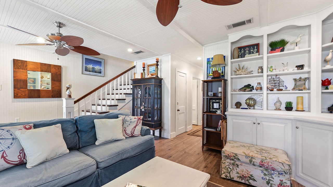 Photo of Livingroom in Waveland
