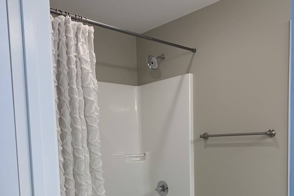 Photo of Bathroom in Tuscaloosa