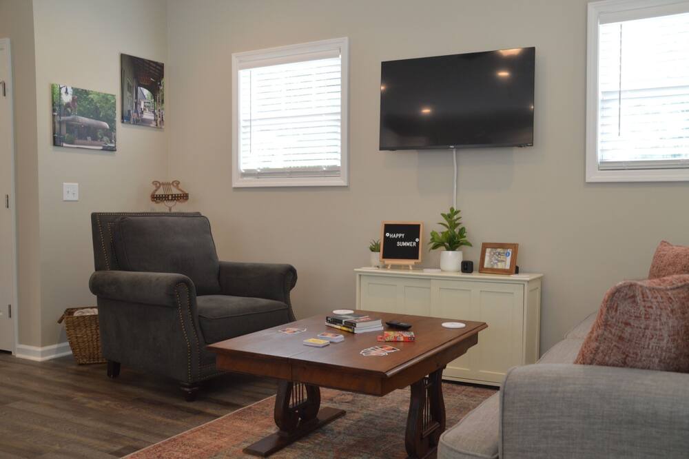 Photo of Livingroom in Tuscaloosa