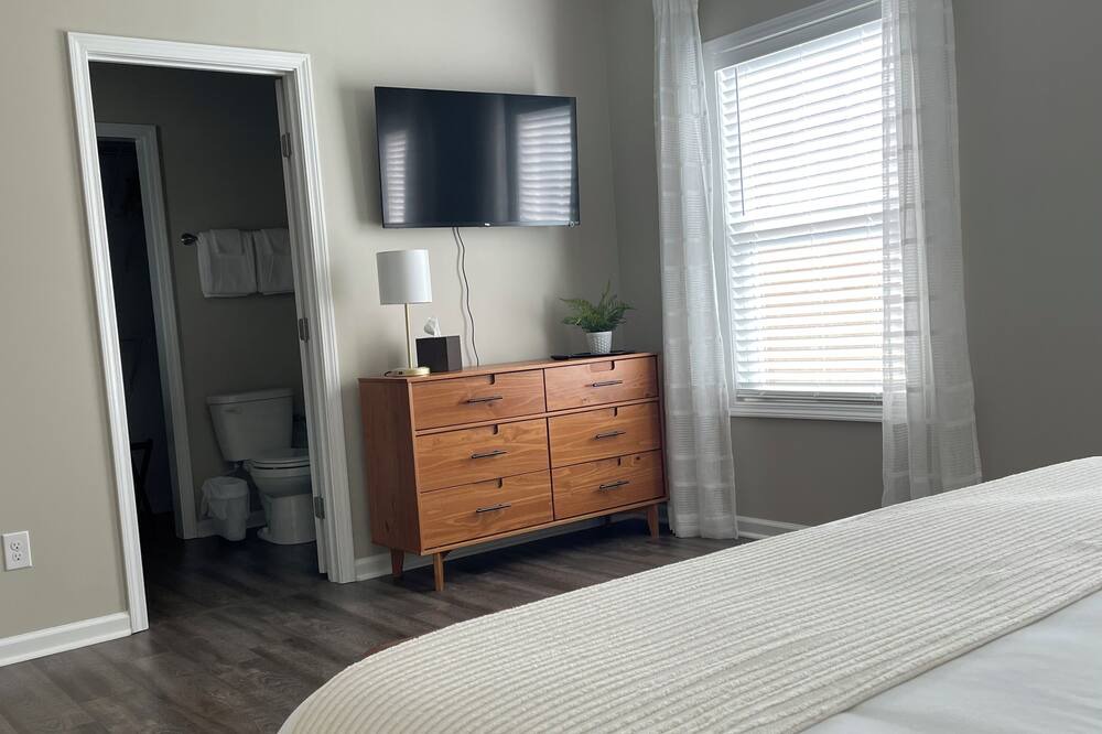 Photo of Bedroom in Tuscaloosa