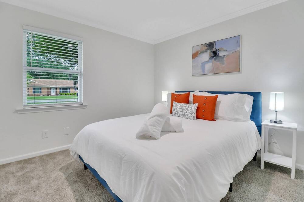 Photo of Bedroom in Pooler