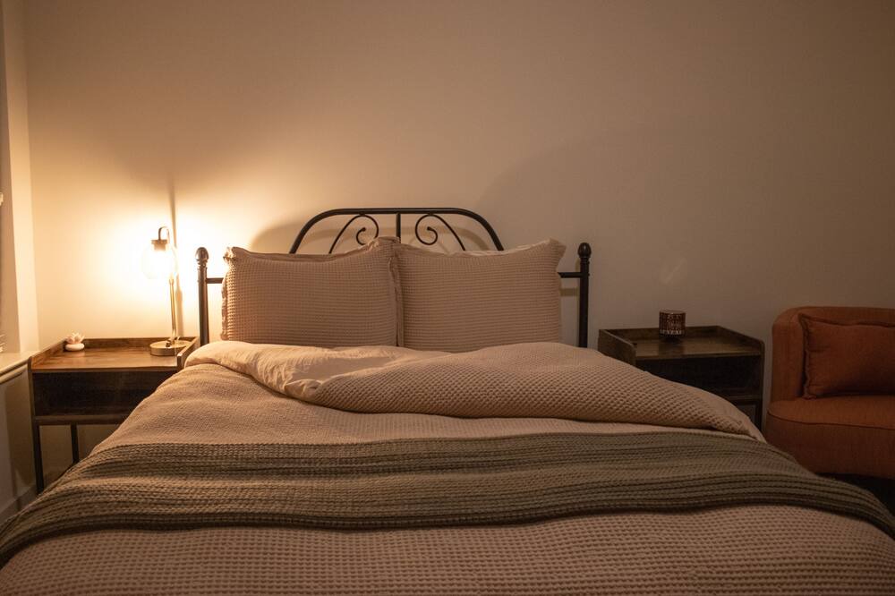 Photo of Bedroom in Mableton