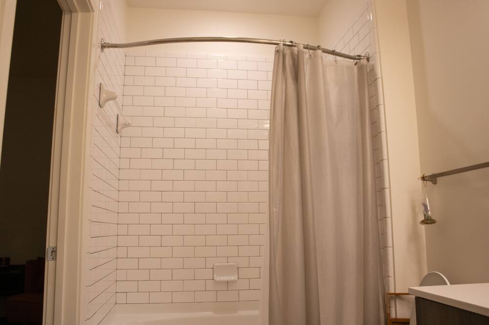 Photo of Bathroom in Mableton