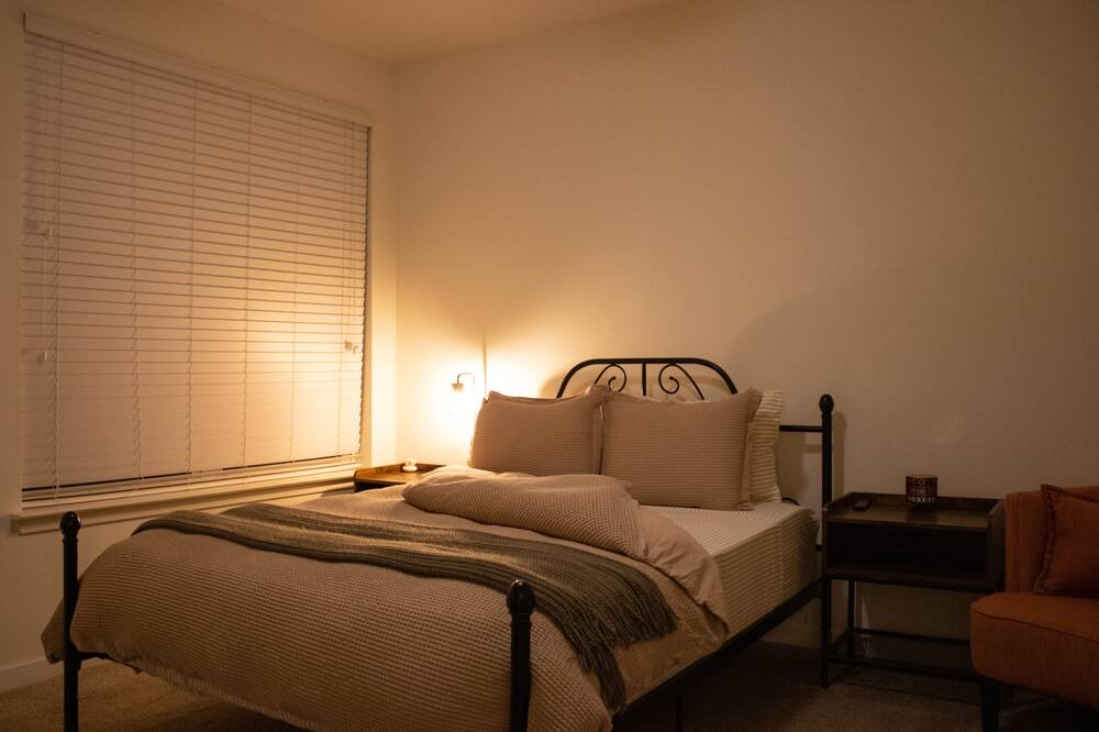 Photo of Bedroom in Mableton