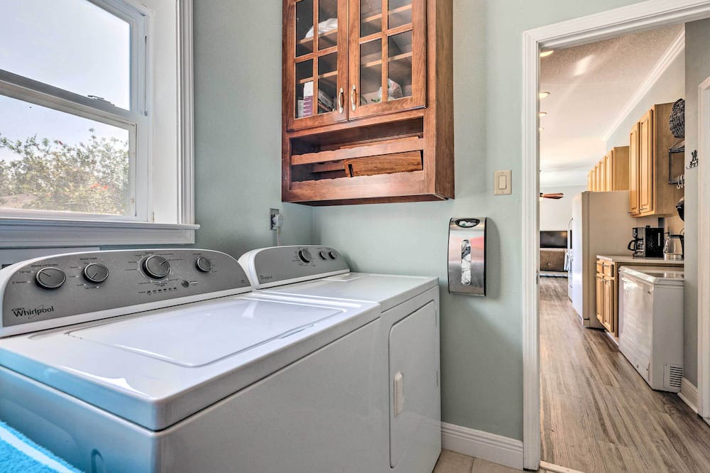 Photo of Bedroom in Waveland