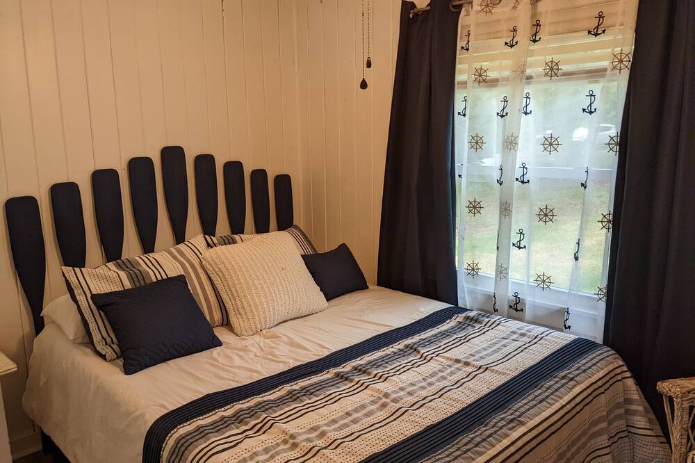 Photo of Bedroom in Jacksons' Gap