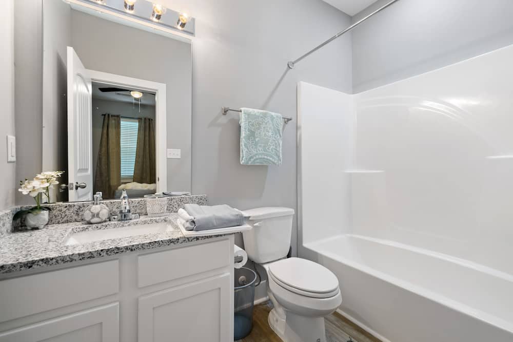 Photo of Bathroom in Mobile