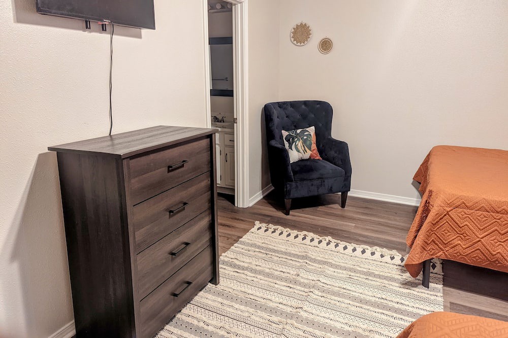 Photo of Bedroom in Shreveport