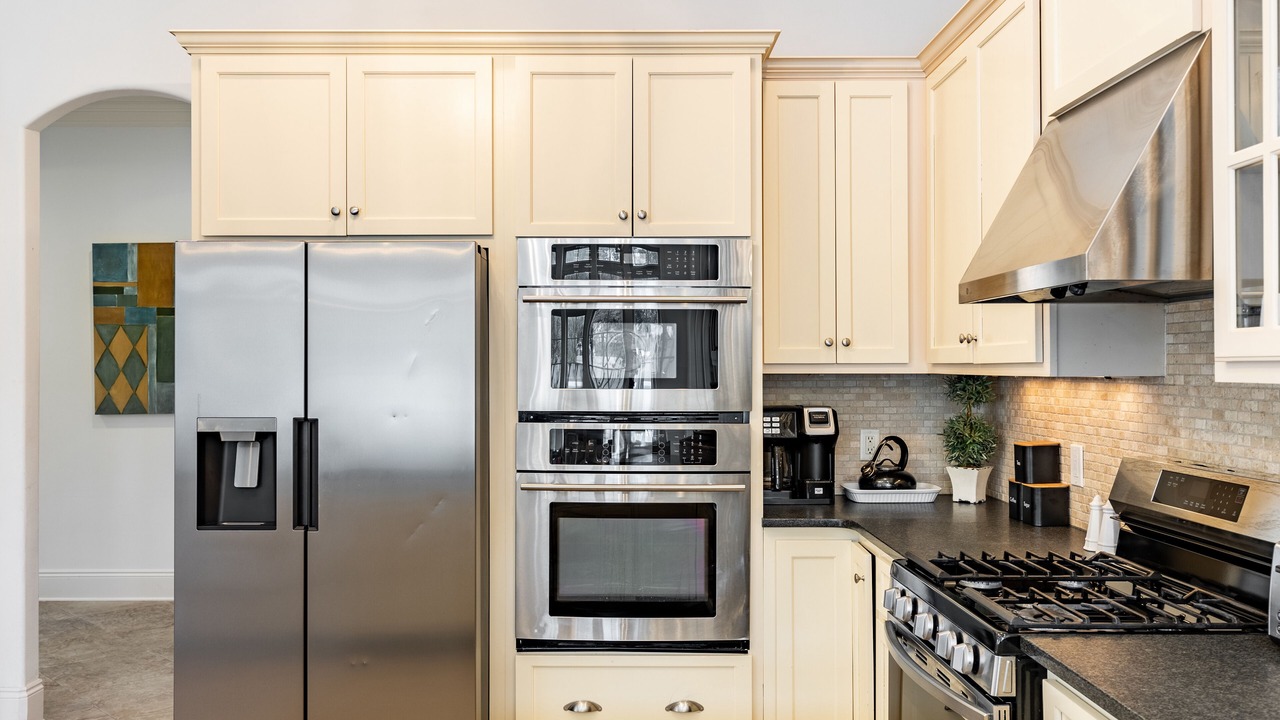 Photo of Kitchen in Tang-O-Mar