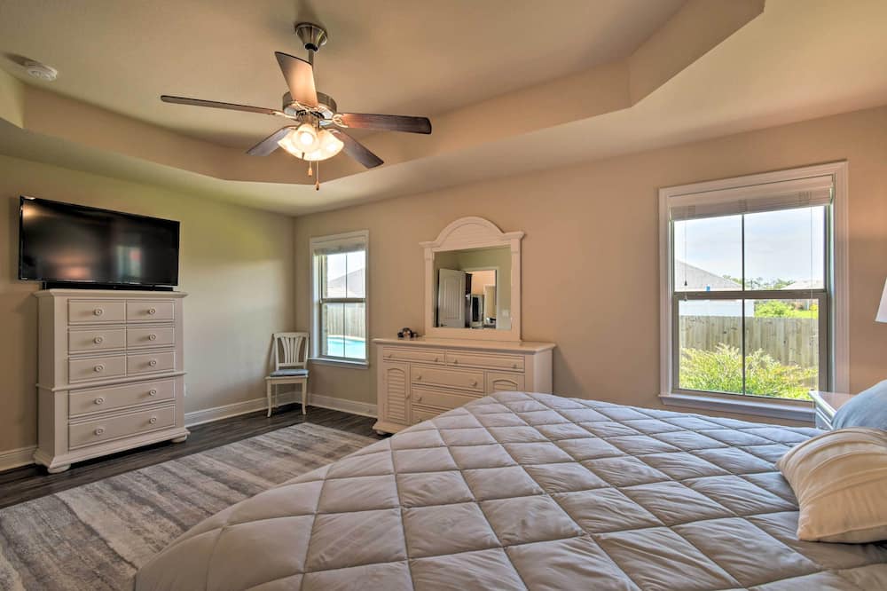 Photo of Bedroom in Foley