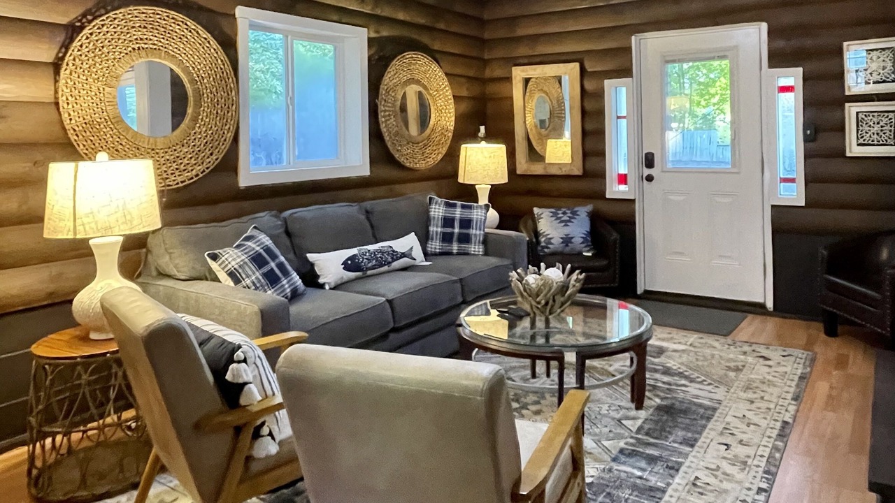 Photo of Livingroom in Eatonton