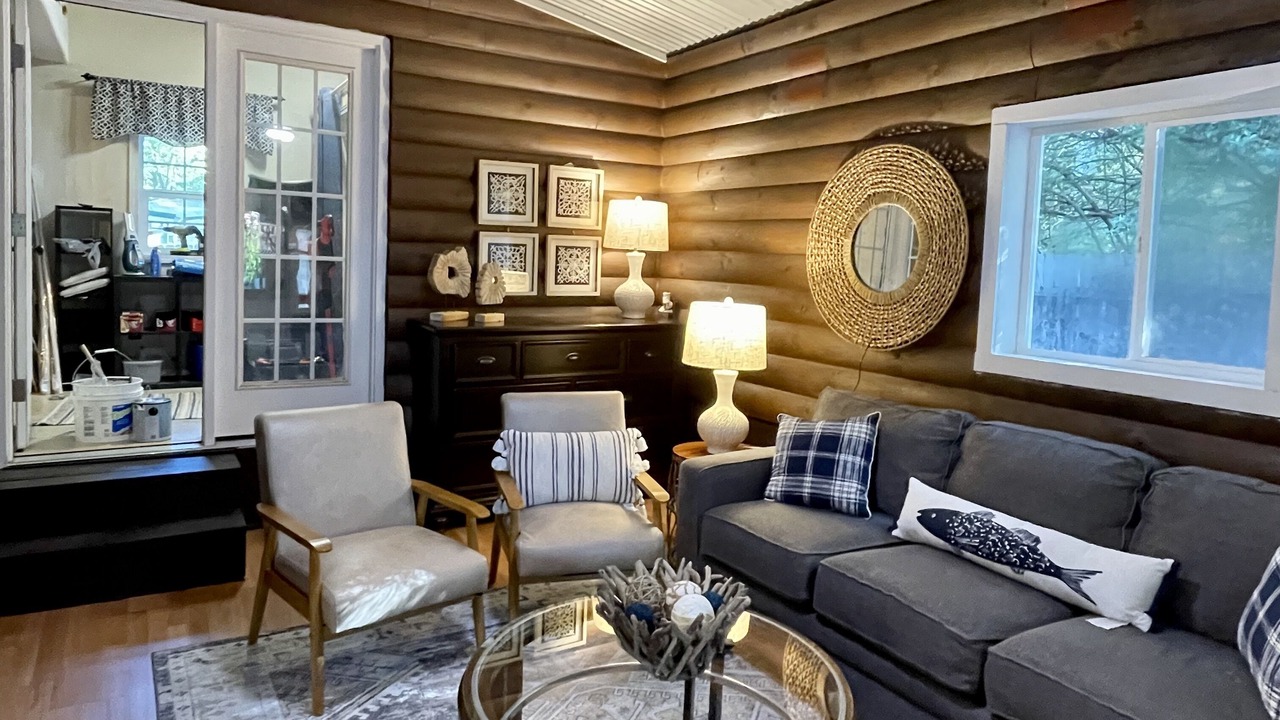 Photo of Livingroom in Eatonton