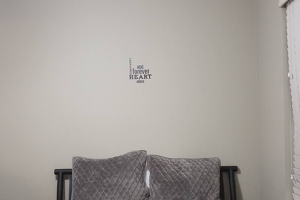 Photo of Bedroom in Tallahassee