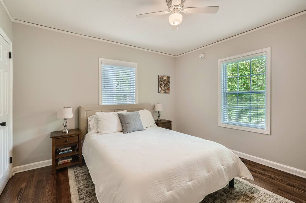 Photo of Bedroom in East Side