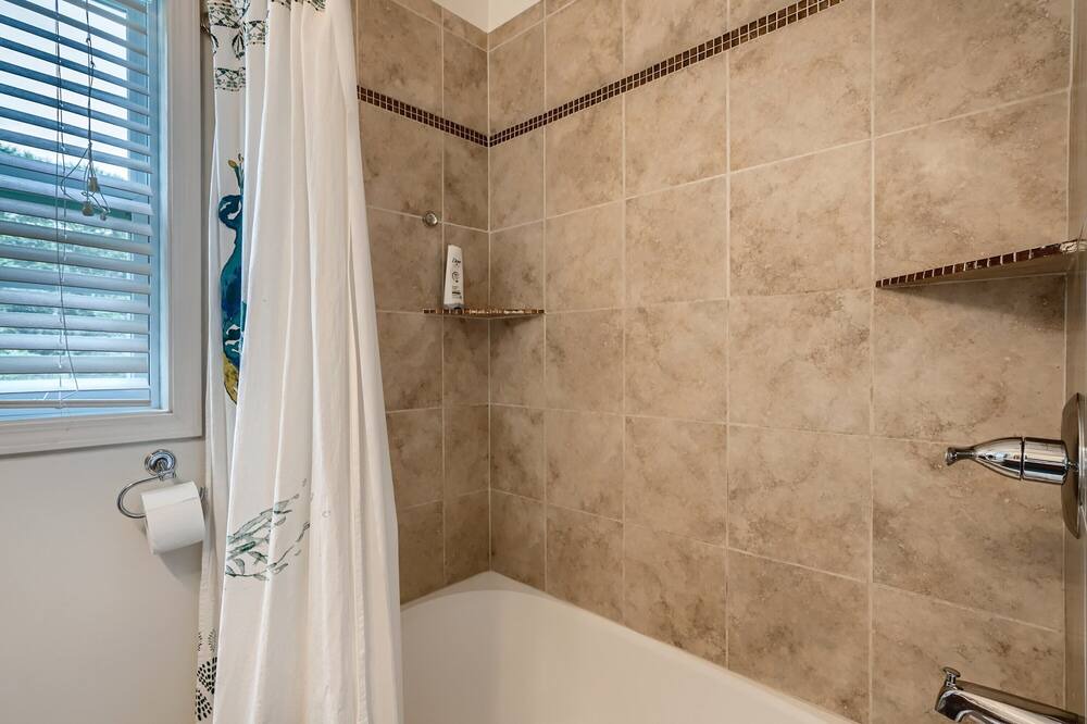 Photo of Bathroom in East Side