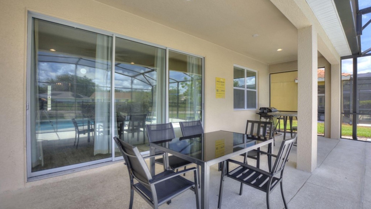 Photo of Outdoor in Loughman