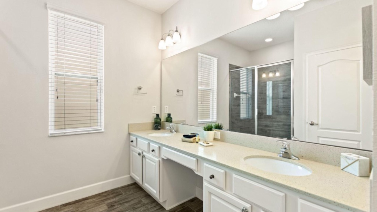 Photo of Bathroom in Loughman