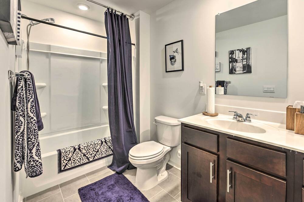 Photo of Bathroom in Gardendale