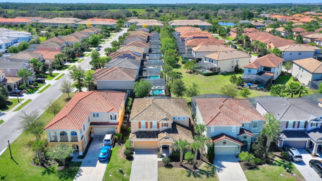Photo of Outdoor in Loughman